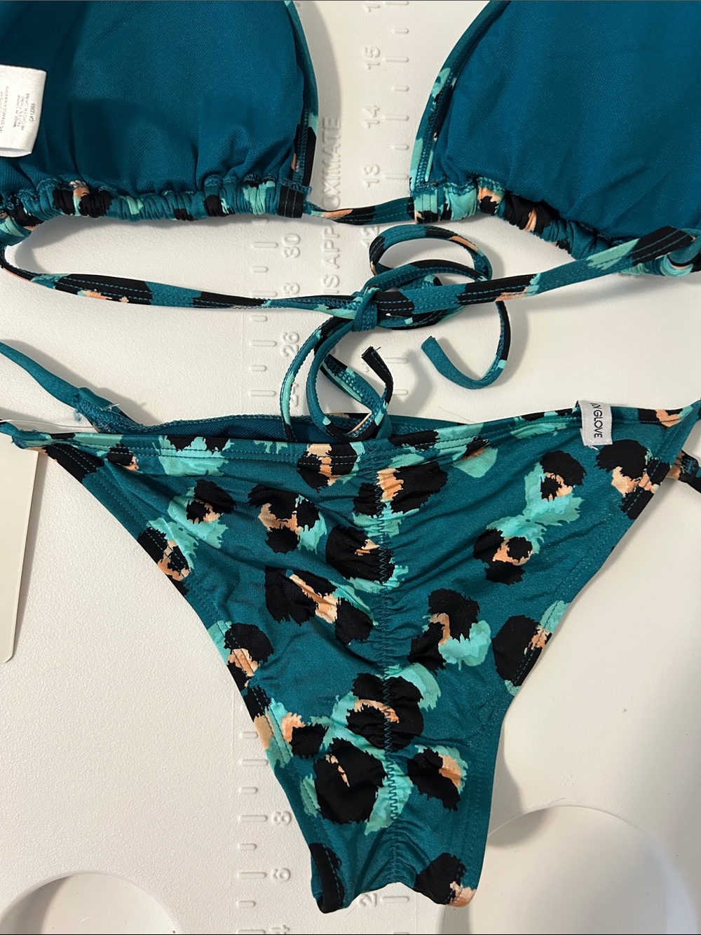 NWT Body Glove String Bikini Set - Picture 4 of 5